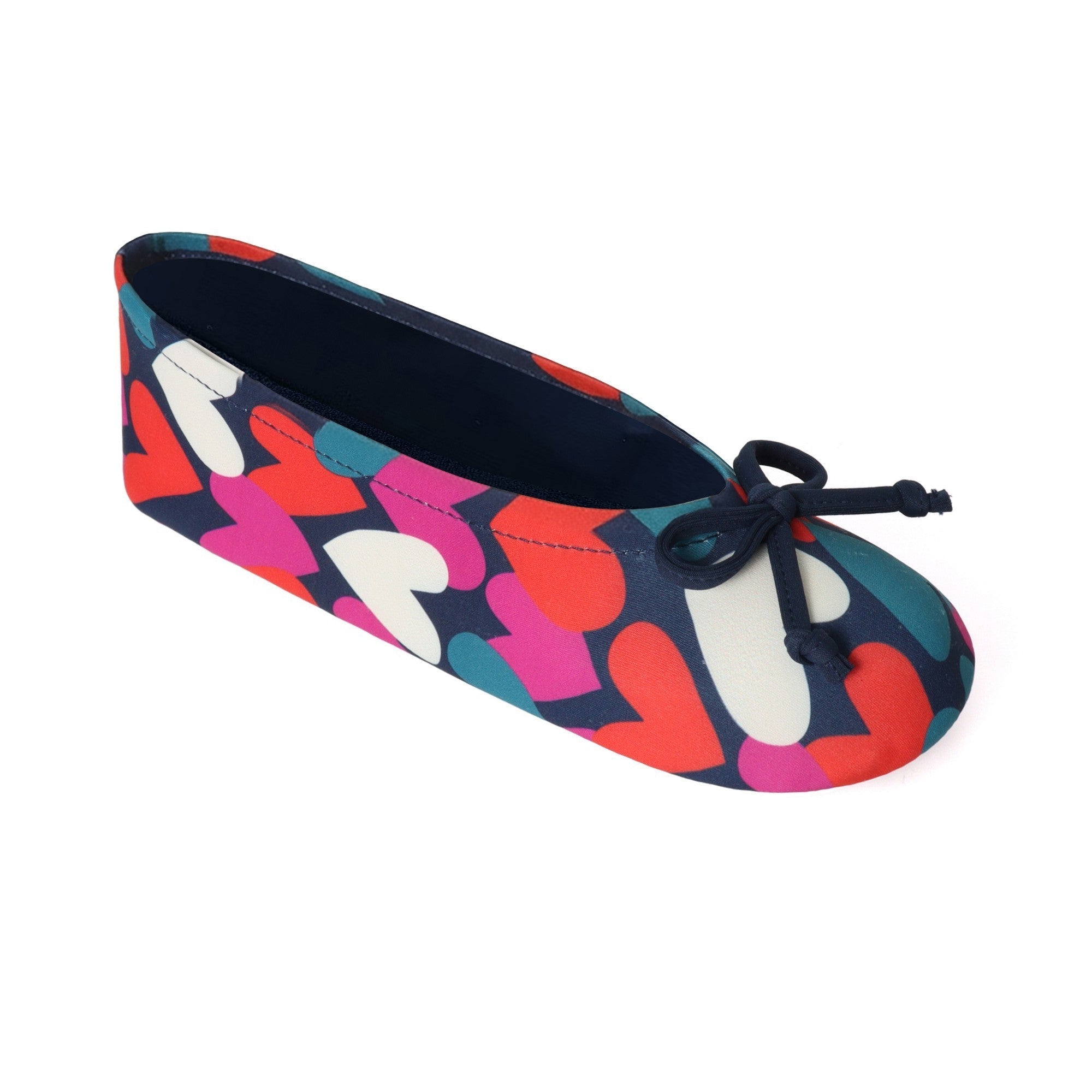 9416 Isotoner Colorful ballerina slipper with heart pattern on a white background