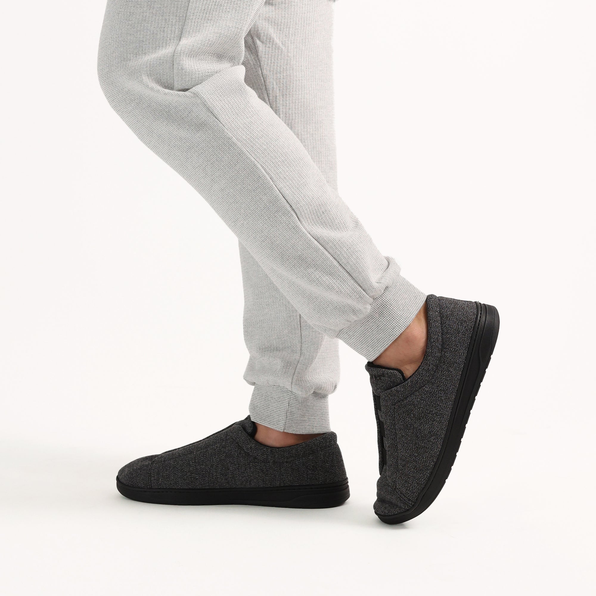 98033 Men&