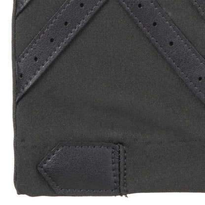 Women’s Isotoner Chevron Shortie Gloves in Dark Charcoal detail shot