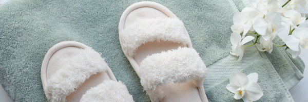 Slippers & Gifts for Your Mom on Mother’s Day