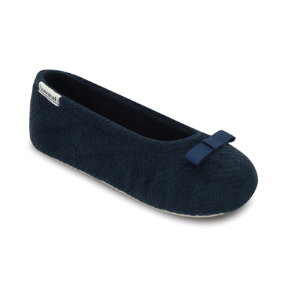 8854 isotoner Women&