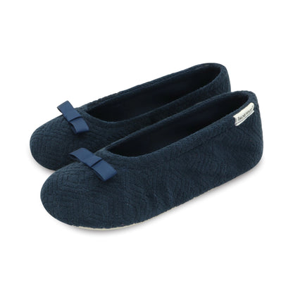 8854 isotoner Women&