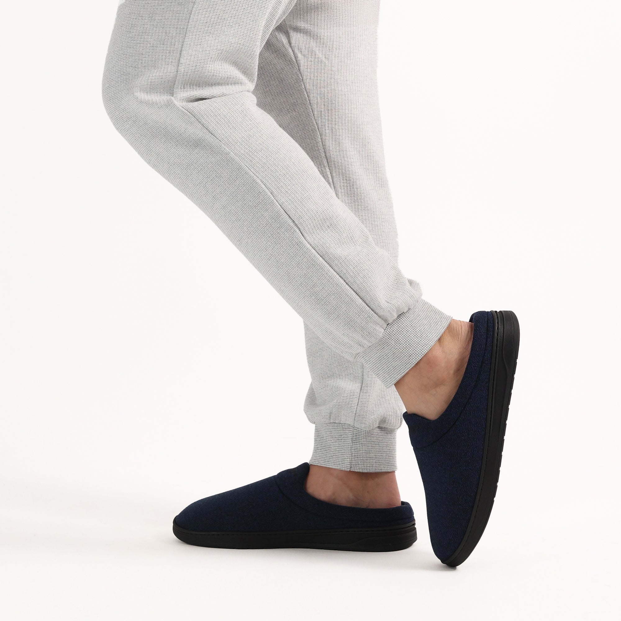 98034 Men&