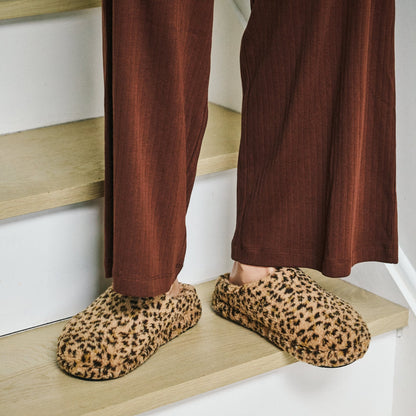 08521 Isotoner Women&