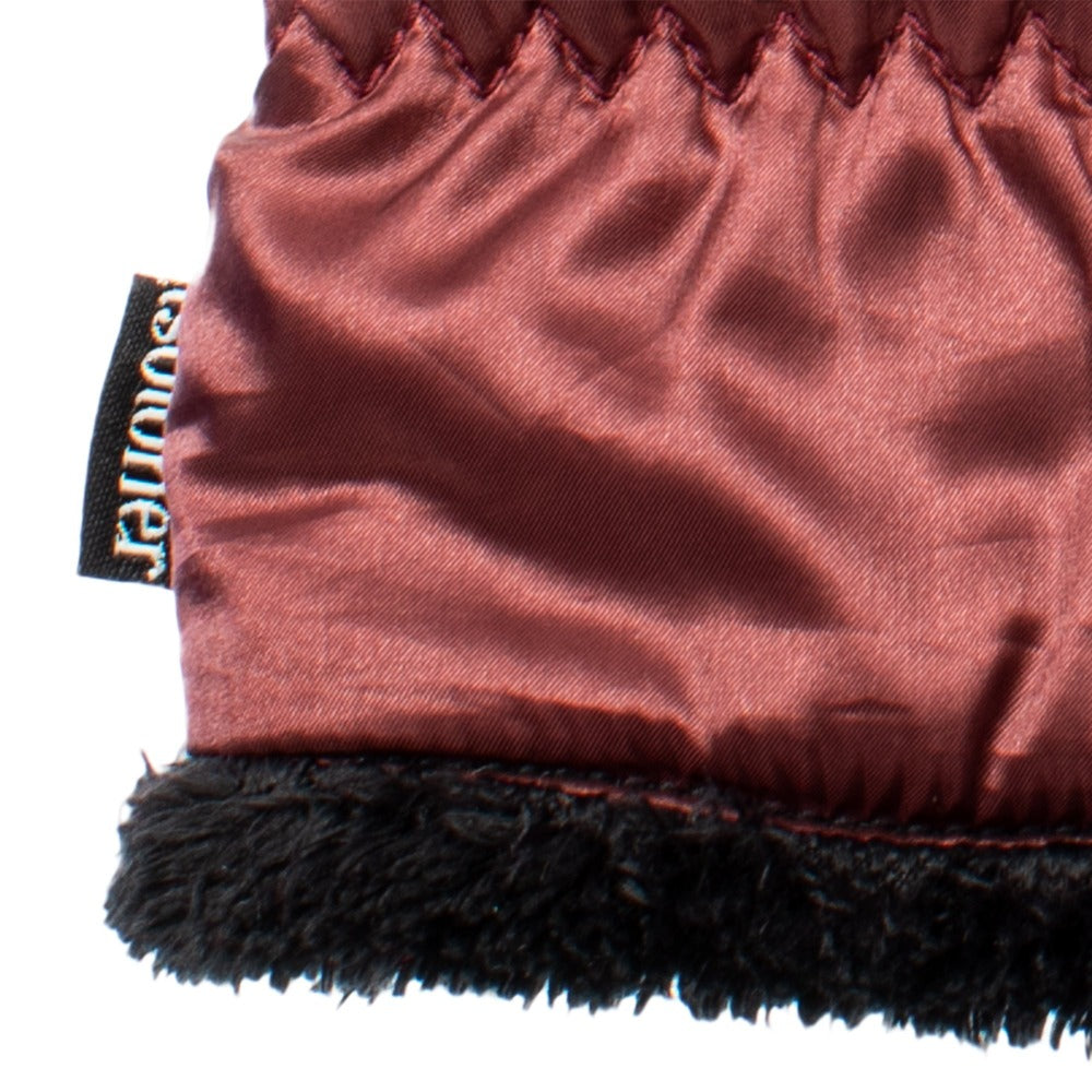 Women’s SleekHeat™ Quilted Gloves pair in Port burgundy muted red close up on gathered wrist