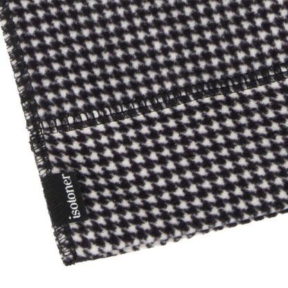 Women’s Stretch Fleece Scarf in Houndstooth close up on ends of scarf