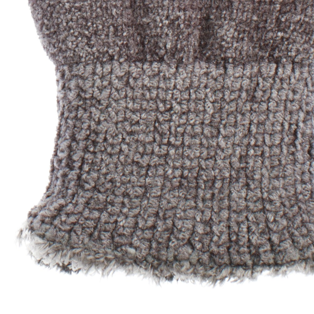 Women’s Lined Chenille Glove in CHrome Grey close up on cuff